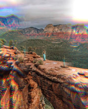 Load image into Gallery viewer, Sedona “Universe Within” Retreat : Higher Heart Chakra Metamorphosis
